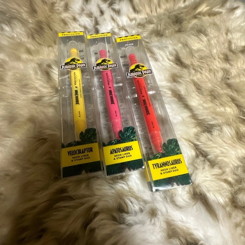 Profusion Cosmetics Pink and Yellow Eyeliner
